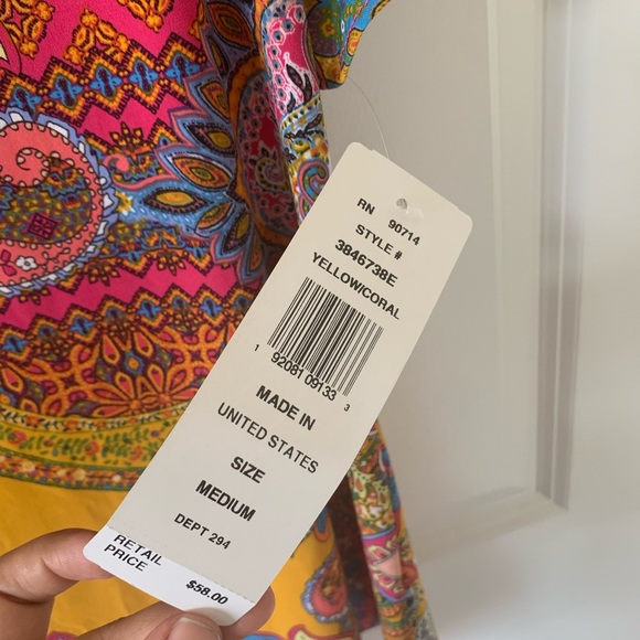 Coco bianco floral half sleeve with side cut - Picture 3 of 5